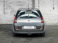 Renault scénic 2.0-16v tech line 135pk 2005 (origineel-nl), 06-rz-vr - afbeelding 9 van  31