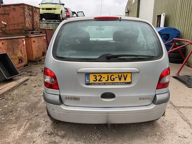Renault scénic personenauto - afbeelding 12 van  15