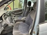 Renault scénic personenauto - afbeelding 15 van  15