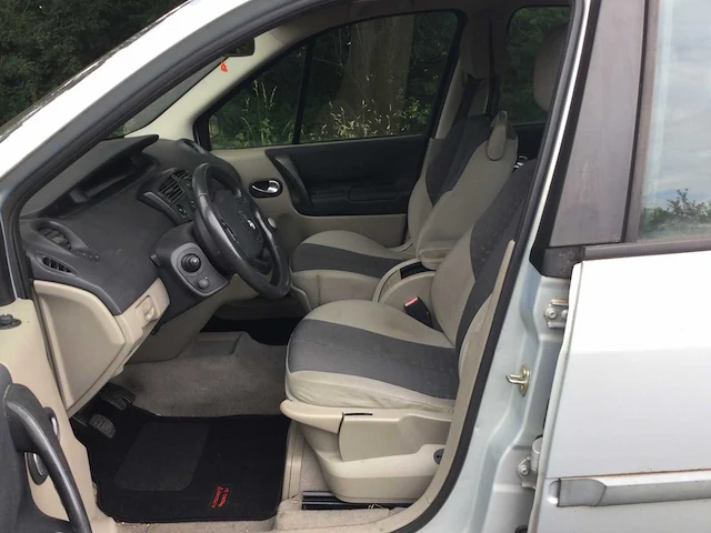 Renault scénic personenauto - afbeelding 8 van  10