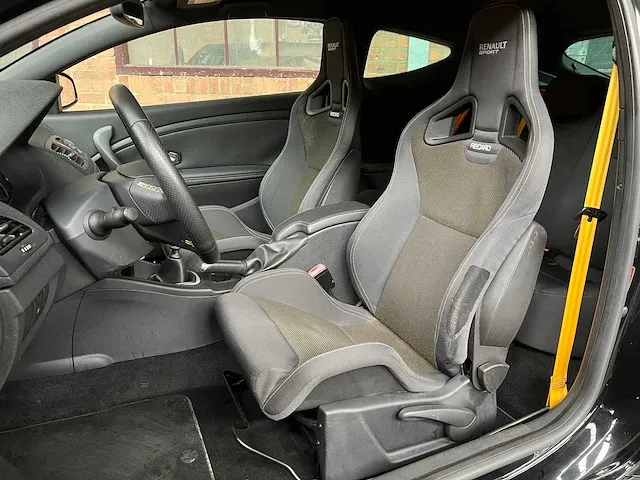 Renault sport megane rs 2.0 16v 250pk 2011 - afbeelding 33 van  48