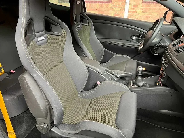 Renault sport megane rs 2.0 16v 250pk 2011 - afbeelding 42 van  48
