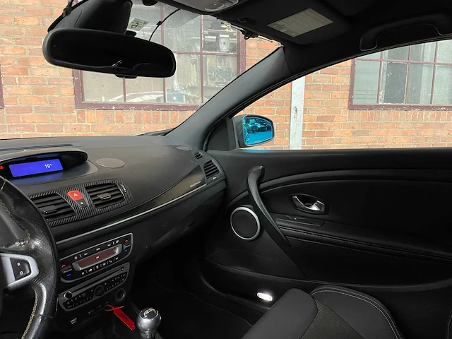 Renault sport megane rs 2.0 16v 250pk 2012 - afbeelding 13 van  43