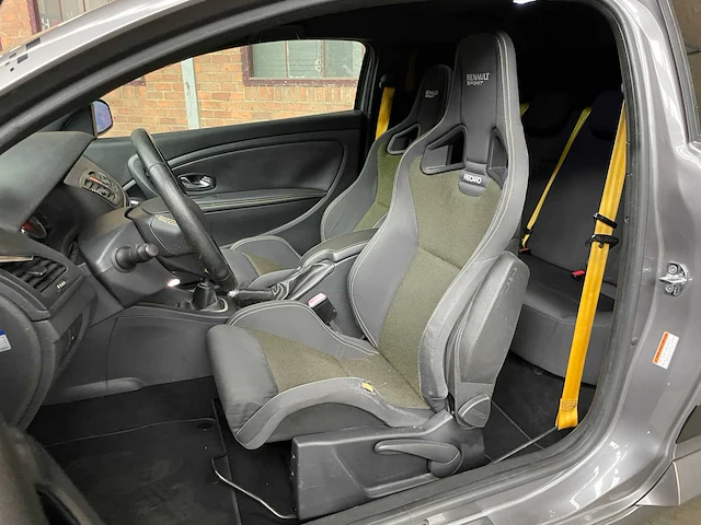 Renault sport megane rs 2.0 16v 250pk 2012 - afbeelding 31 van  43