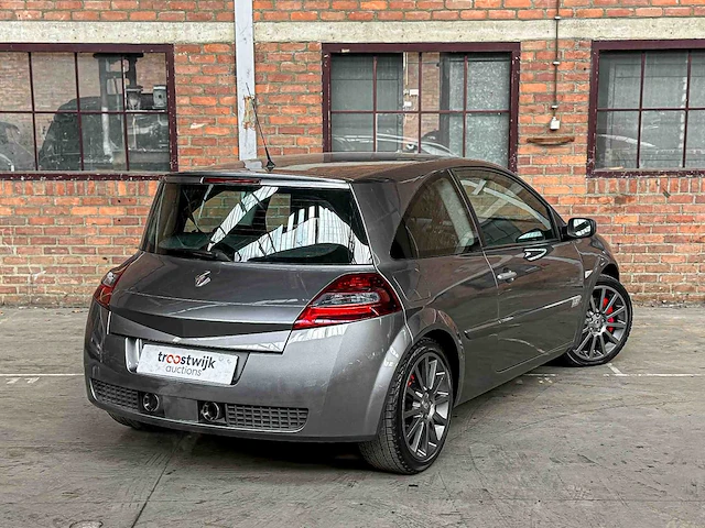Renault sport megane rs type 2 phase ii 3-drs 2.0 turbo 224pk 2008 youngtimer - afbeelding 3 van  40
