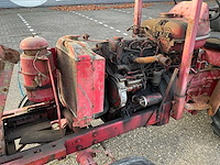 Renault super 7 smalspoor oldtimer tractor - afbeelding 8 van  17