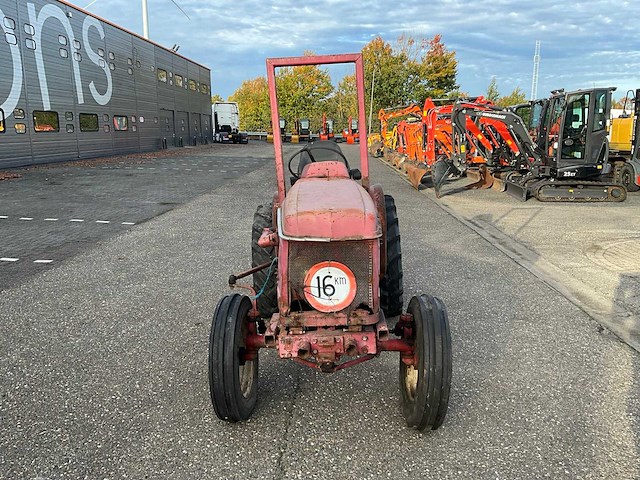 Renault super 7 smalspoor oldtimer tractor - afbeelding 16 van  17