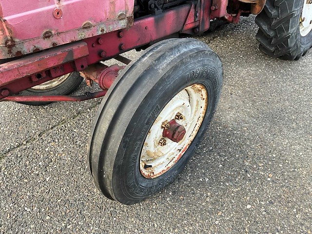 Renault super 7 smalspoor oldtimer tractor - afbeelding 17 van  17