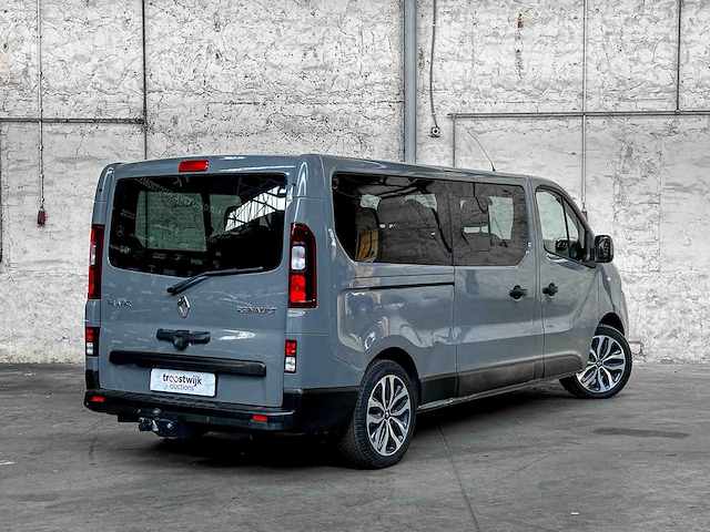 Renault traffic 9 persoons 125pk 2016 bedrijfswagen - afbeelding 31 van  34