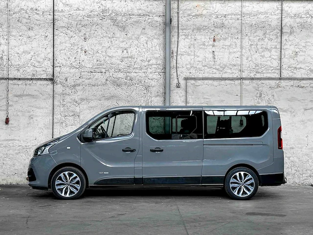 Renault traffic 9 persoons 125pk 2016 bedrijfswagen - afbeelding 34 van  34