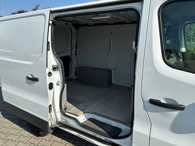 Renault trafic 1.6 dci t29 l1h1 comfort van | vrp-10-g - afbeelding 10 van  32