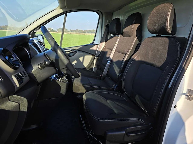 Renault trafic 1.6 dci t29 l2 h1, vlv-47-b - afbeelding 13 van  24
