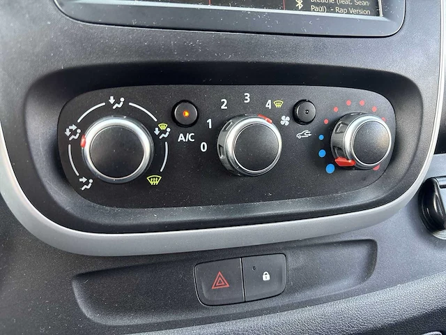Renault trafic 2.0 dci 120 t29 l2h1 dc work edition | euro 6 | vans | vln-65-j - afbeelding 11 van  24