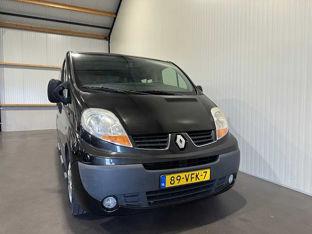 Renault trafic 2.5 dci t29 l2h1 automaat dubbel cabine 89-vfk-7 - afbeelding 18 van  18