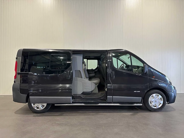 Renault trafic 2.5 dci t29 l2h1 dubbel cabine 89-vfk-7 - afbeelding 15 van  18