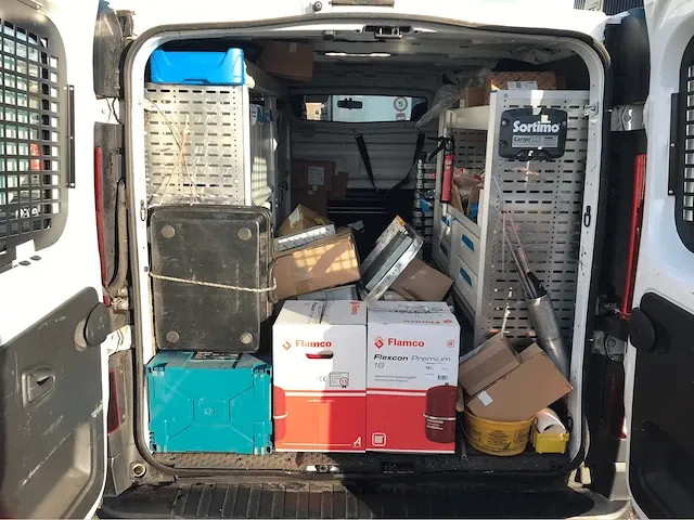 Renault trafic bedrijfswagen - afbeelding 3 van  14