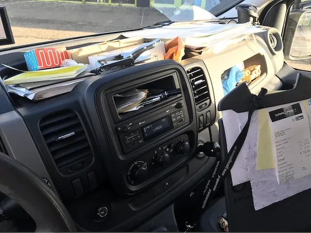 Renault trafic bedrijfswagen - afbeelding 12 van  14