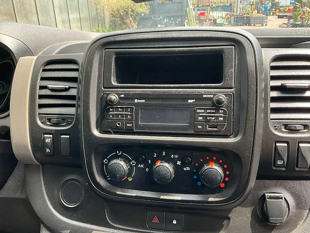 Renault trafic bedrijfswagen - afbeelding 7 van  28