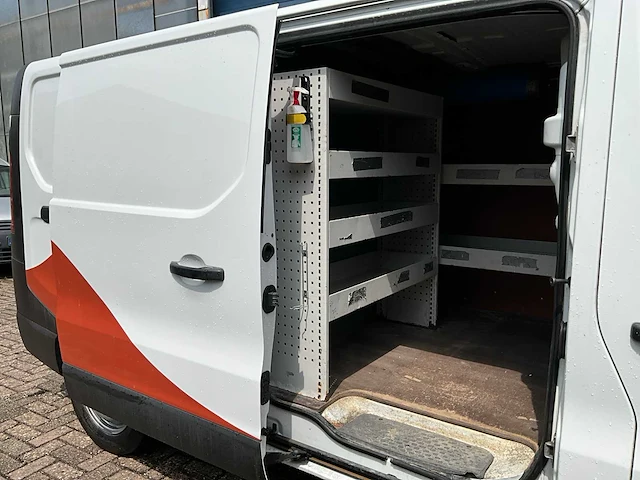 Renault trafic bedrijfswagen - afbeelding 13 van  28