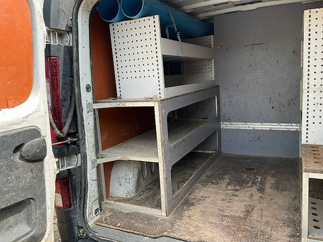 Renault trafic bedrijfswagen - afbeelding 17 van  28