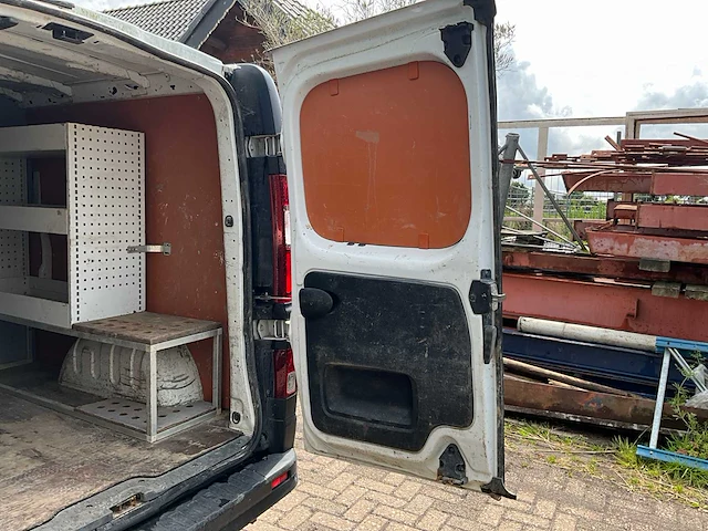 Renault trafic bedrijfswagen - afbeelding 19 van  28