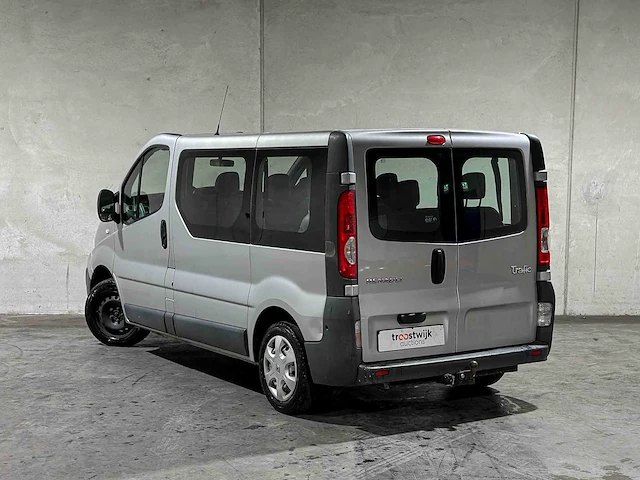 Renault trafic passenger 2.0 dci t27 authentique 9-persoons 90pk 2011, 53-rtv-9 - afbeelding 3 van  31
