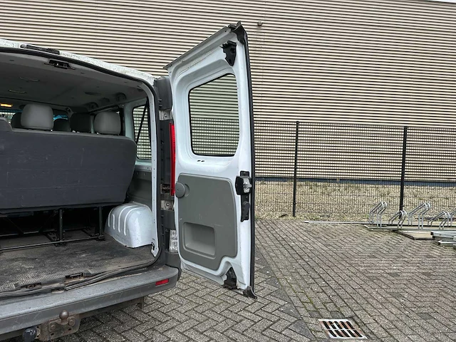 Renault trafic passenger 2.0 dci t27 expression eco 90pk 2012, 1-zbv-10 - afbeelding 16 van  32