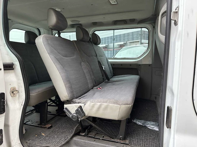 Renault trafic passenger 2.0 dci t27 expression eco 90pk 2012, 1-zbv-10 - afbeelding 20 van  32
