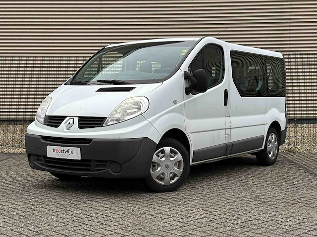 Renault trafic passenger 2.0 dci t27 expression eco 90pk 2012, 1-zbv-10 - afbeelding 23 van  32