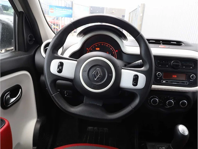 Renault twingo 1.0 sce authentique 2015, jdp-04-n - afbeelding 13 van  26