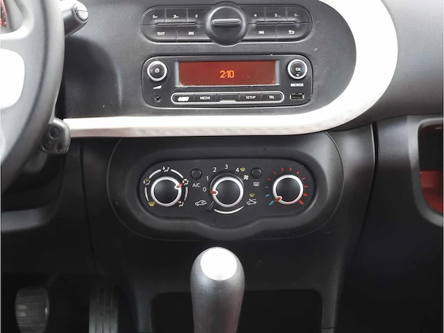 Renault twingo 1.0 sce authentique 2015, jdp-04-n - afbeelding 15 van  26
