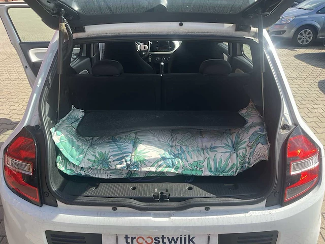 Renault twingo 1.0 sce collection 2017 | nr-119-b - afbeelding 18 van  23