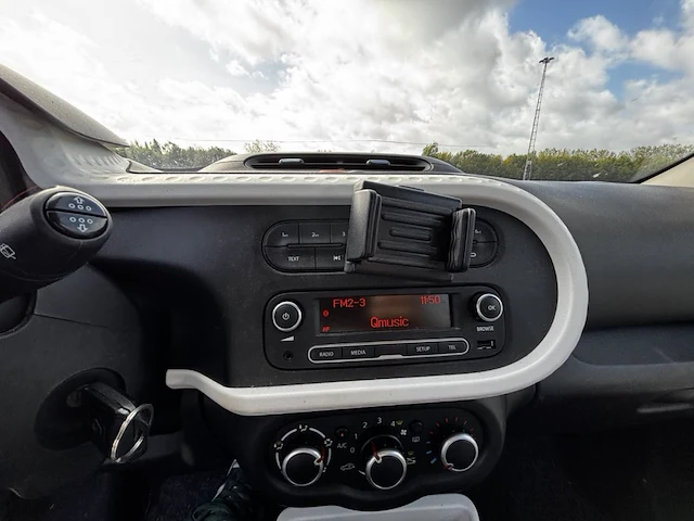 Renault twingo 1.0i sce fashion line s&s,2016 - afbeelding 3 van  27