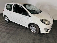Renault twingo 1.2-16v authentique, 5-znj-44 - afbeelding 9 van  12