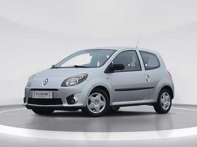 Renault twingo 1.2-16v authentique car 2010 | 82-ltg-1 - afbeelding 1 van  22