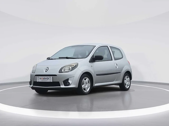 Renault twingo 1.2-16v authentique car 2010 | 82-ltg-1 - afbeelding 12 van  22