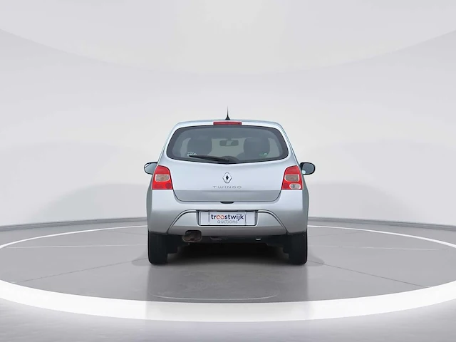 Renault twingo 1.2-16v authentique car 2010 | 82-ltg-1 - afbeelding 18 van  22