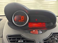 Renault twingo 1.2-16v collection , 03-pkb-1 - afbeelding 17 van  17