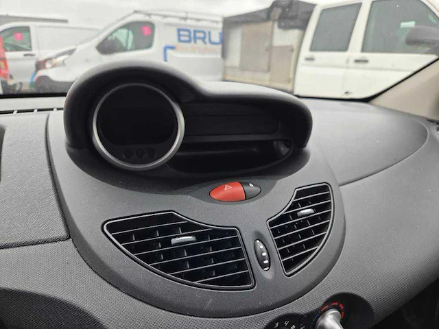 Renault twingo 1.2 16v collection, 2-kkx-69 - afbeelding 8 van  9