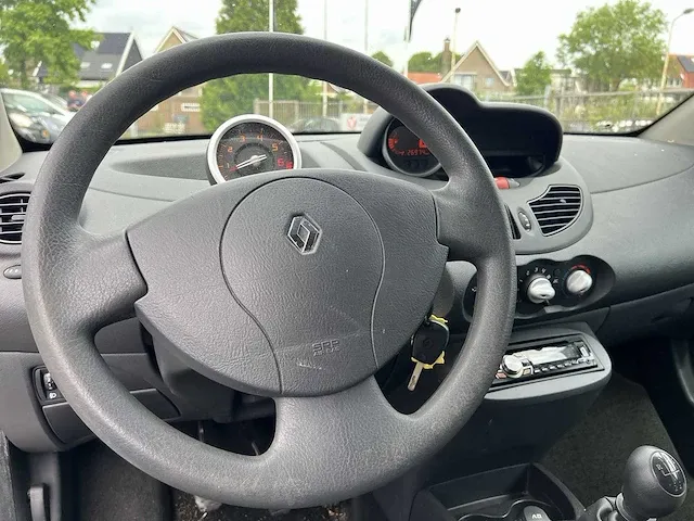 Renault twingo 1.2-16v collection | 53-rnf-3 - afbeelding 3 van  17