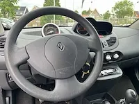 Renault twingo 1.2-16v collection | 53-rnf-3 - afbeelding 3 van  17