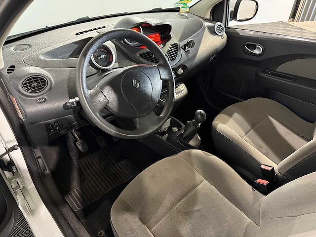 Renault twingo 1.2-16v collection, 88-skk-8 - afbeelding 10 van  12