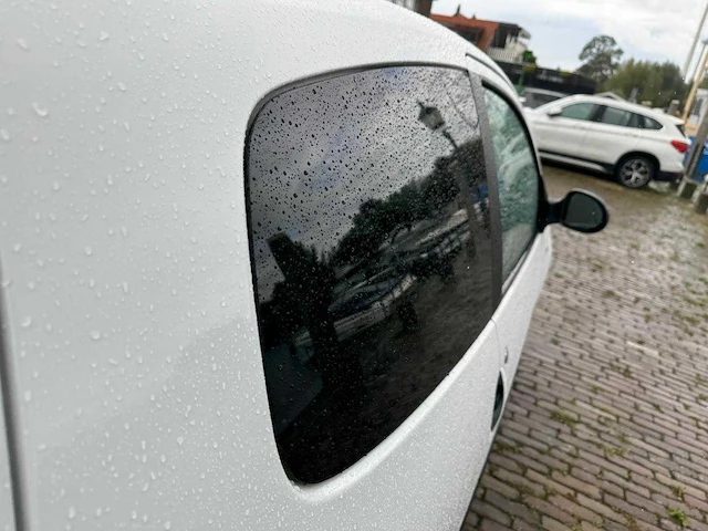 Renault twingo 1.2-16v dynamique 2x pano dak sportvelgen sj-052-s - afbeelding 3 van  24