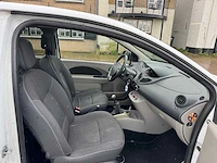 Renault twingo 1.2-16v dynamique 2x pano dak sportvelgen sj-052-s - afbeelding 8 van  24