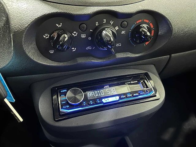 Renault twingo 1.2-16v dynamique 50-njv-5 - afbeelding 9 van  18