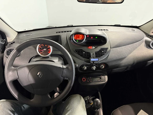 Renault twingo 1.2-16v dynamique, 61-jrr-7 - afbeelding 3 van  13