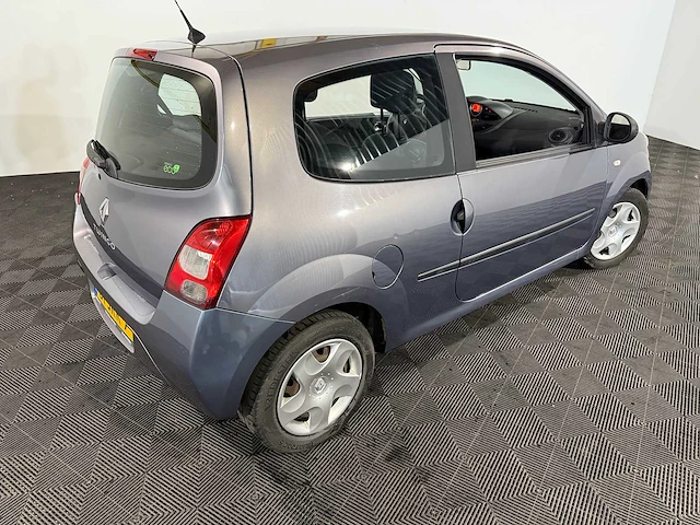 Renault twingo 1.2-16v dynamique, 61-jrr-7 - afbeelding 9 van  13