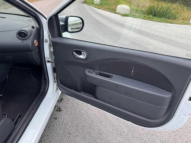 Renault twingo 1.2 16v night & day, 35-spx-1 - afbeelding 5 van  24