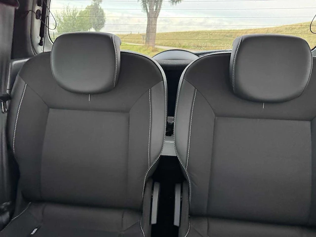 Renault twingo 1.2 16v night & day, 35-spx-1 - afbeelding 16 van  24