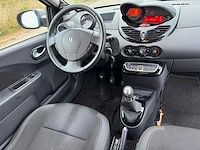 Renault twingo 1.2 16v night & day, 76000 km 1e eigenaar 35-spx-1 - afbeelding 8 van  24